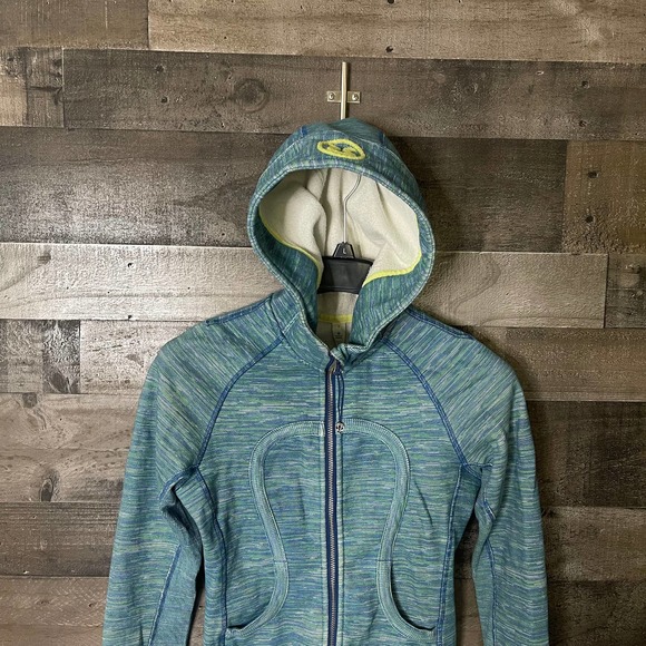 SOLD Lululemon Scuba Hoodie 2 - Picture 4 of 5